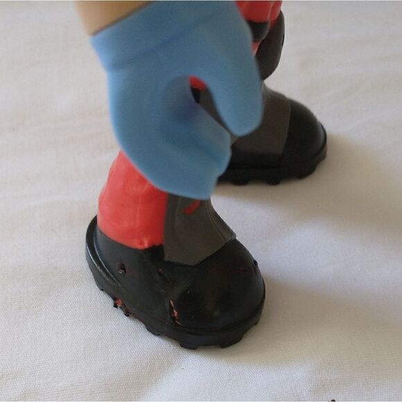 Reed Vitals Cake Topper Figure Fisher Price Rescue - Picture 9 of 12